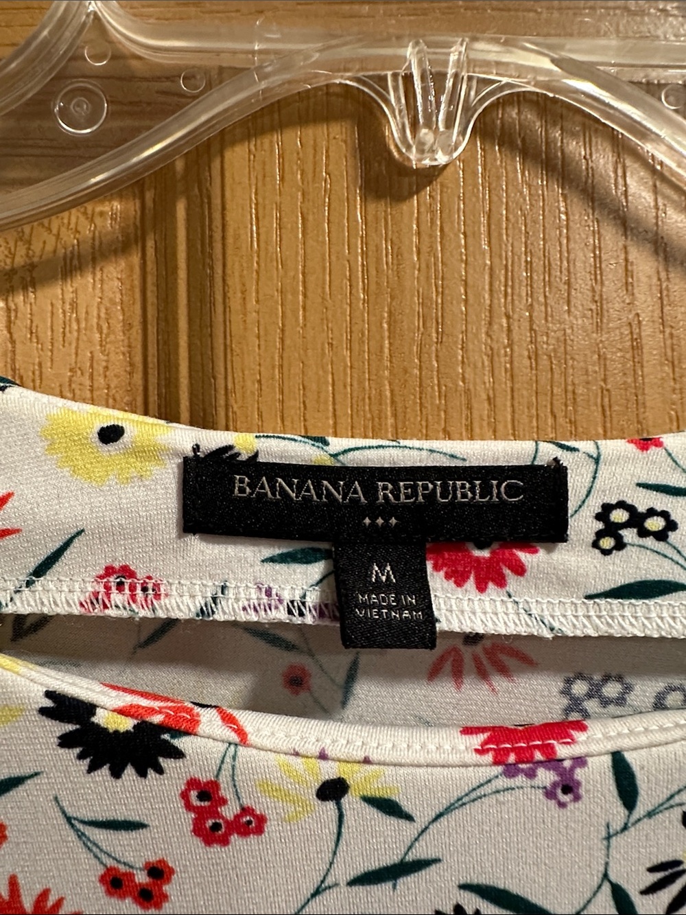 Banana Republic White Floral Print Short Sleeve Blouse with Multi-Color Blooms - Picture 2 of 8